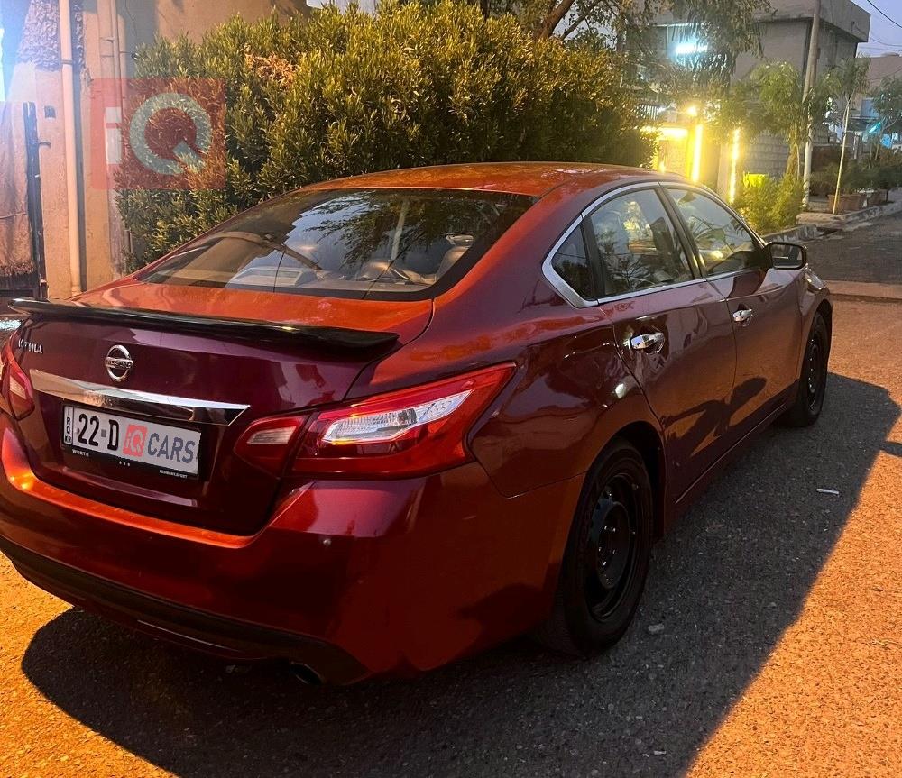Nissan Altima